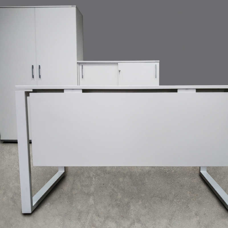 Стіл офісний 180х75х80 на металевих ніжках kqd-1880 | Фото - 6