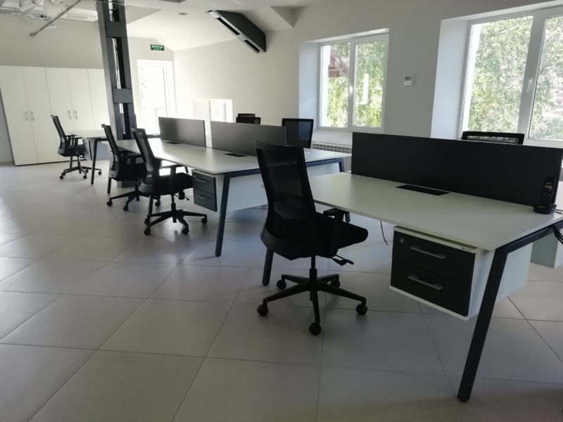 Сучасний офісний стіл 280х75х140 на 4 робочих місця  rd-2814 | Фото - 2