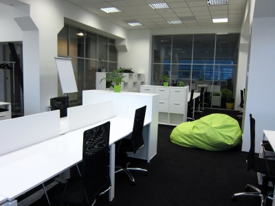 Заказчик: коммерческая структура продукт: kubo, ultra, индивидуальная мебель