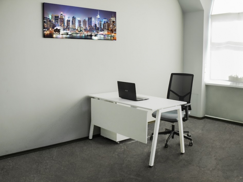 Сучасний офісний стіл 140х75х70 на металевих ніжках rd-1470 | Фото - 8